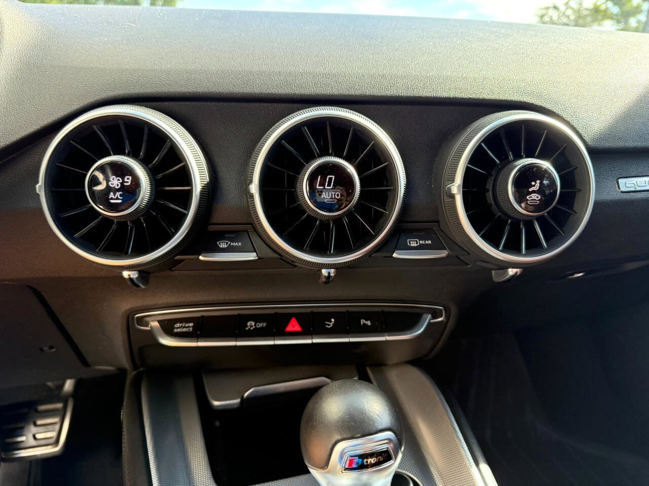 Used 2017 Audi TT 2.0T w/ Technology Package image 36