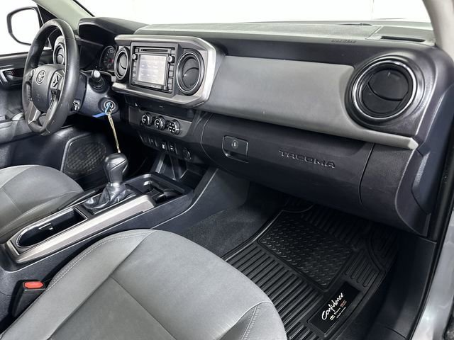 Used 2019 Toyota Tacoma SR5 RWD image 30