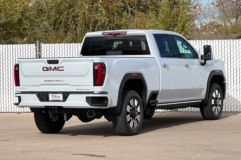 New 2026 GMC Sierra 2500 Denali w/ Denali Reserve Package image 4