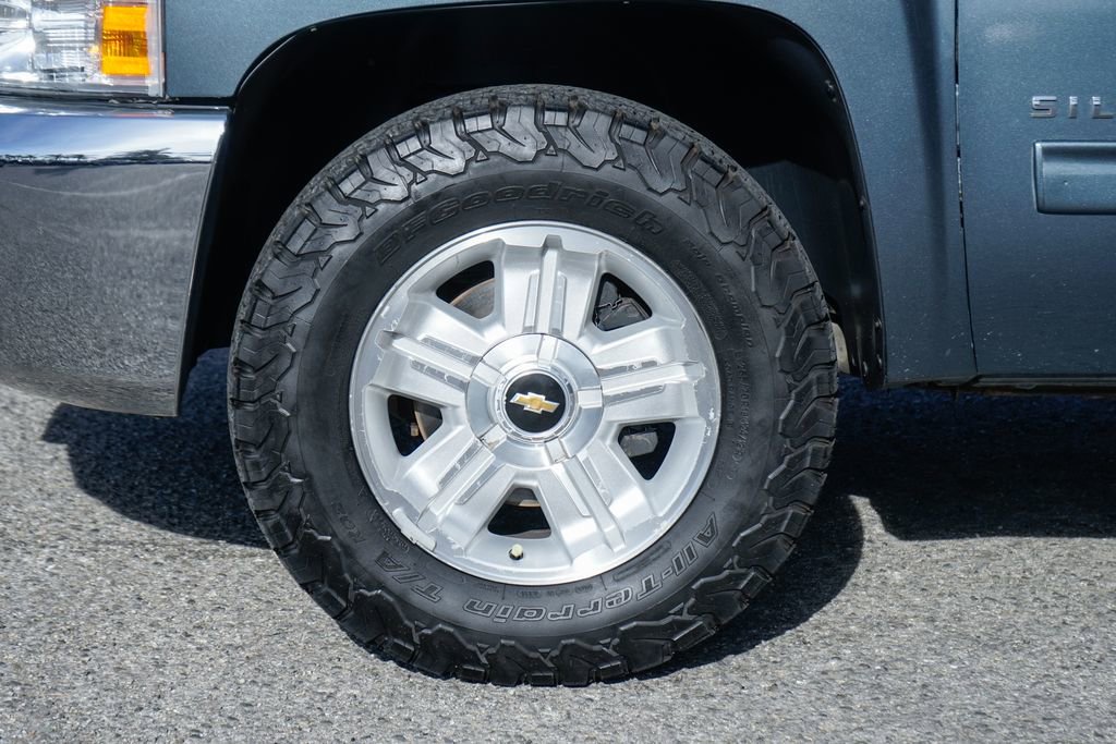 Used 2013 Chevrolet Silverado 1500 LT w/ All-Star Edition AWD/4WD image 37