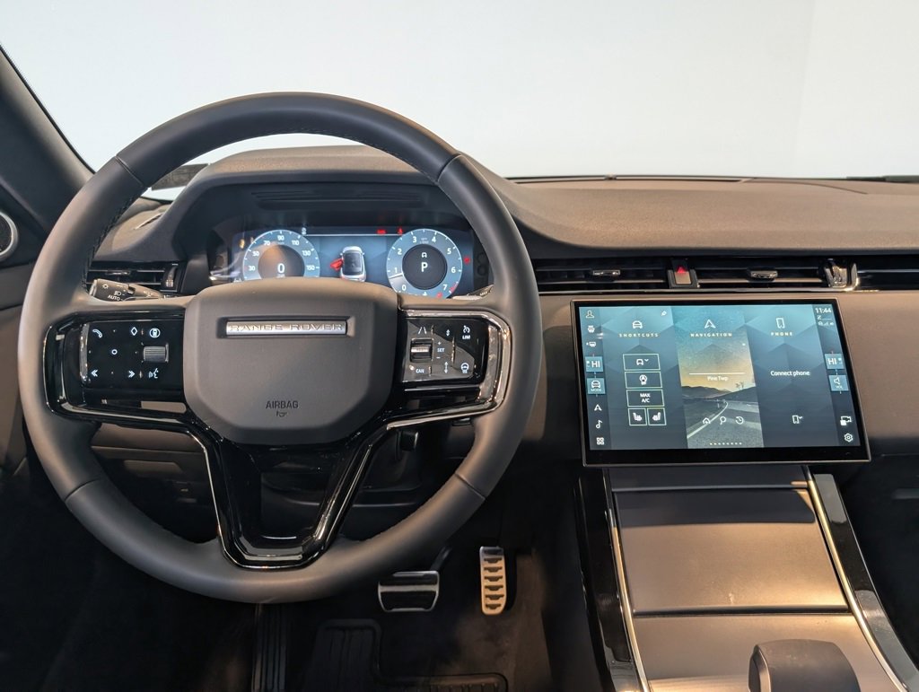 Used 2024 Land Rover Range Rover Evoque Dynamic SE image 17
