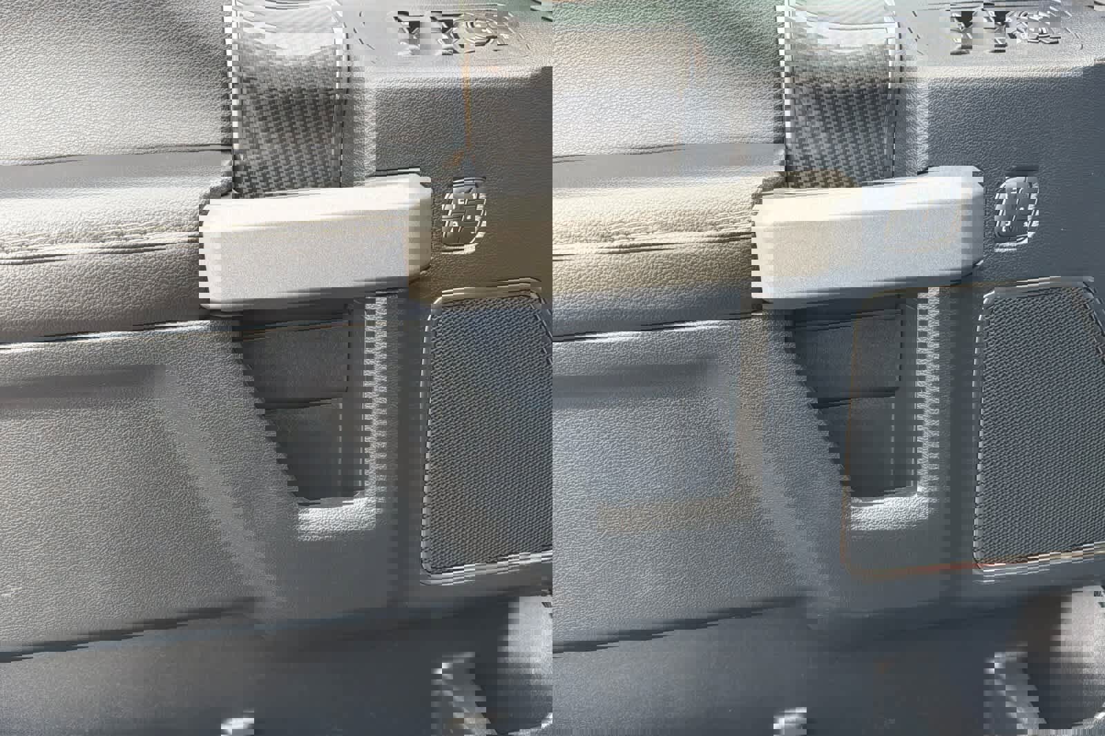 Certified 2020 Ford F150 Raptor w/ Equipment Group 802A Luxury image 12