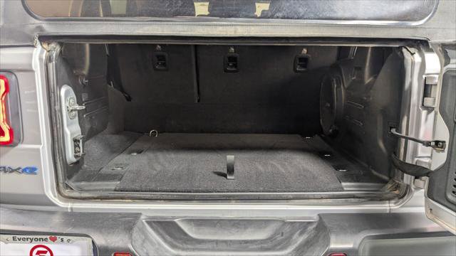 Used 2023 Jeep Wrangler Rubicon image 14