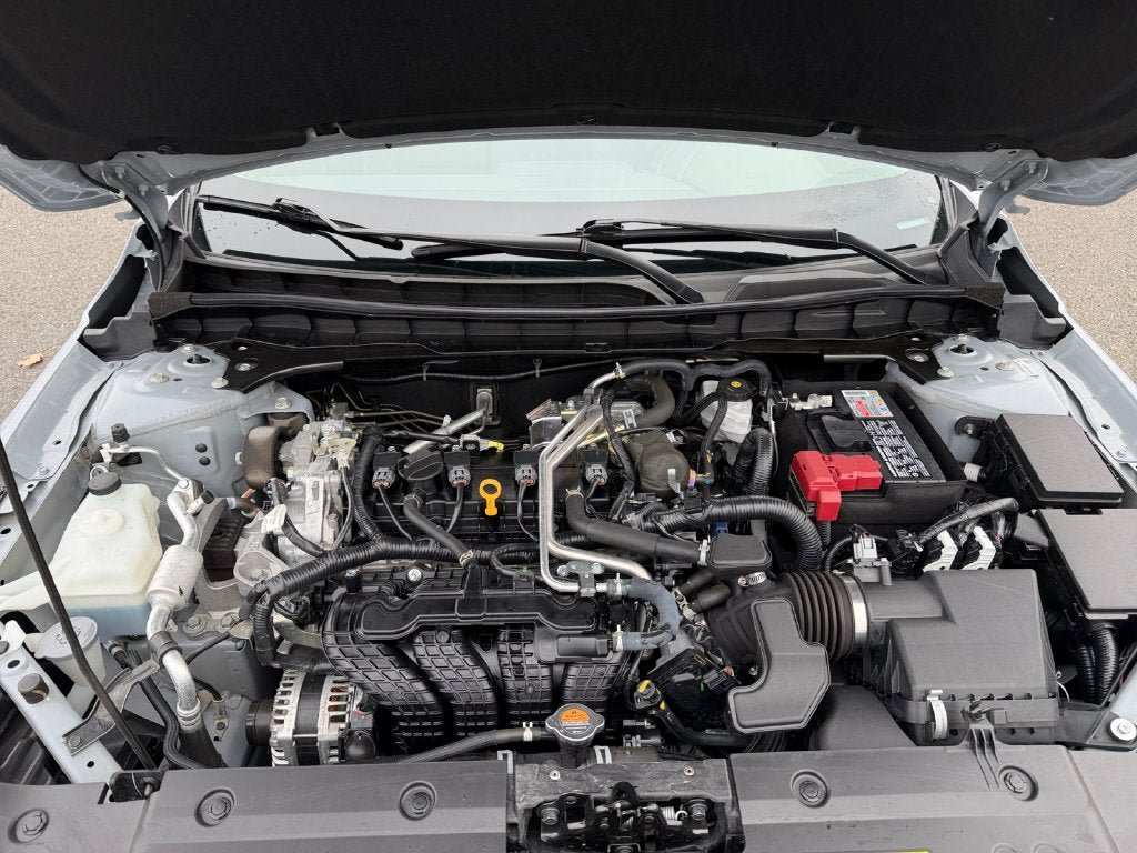 Used 2023 Nissan Altima 2.5 SR w/ SR Premium Package FWD image 29