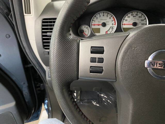 Used 2012 Nissan Xterra PRO-4X AWD/4WD image 22