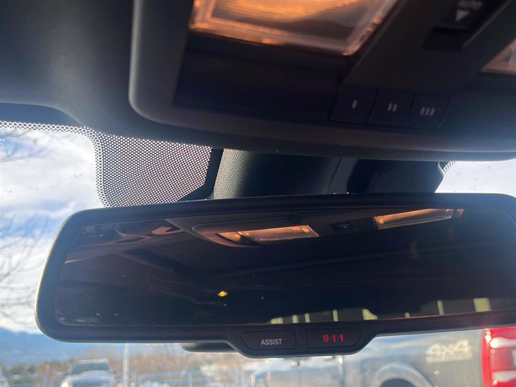 Used 2016 Dodge Challenger R/T Plus image 16