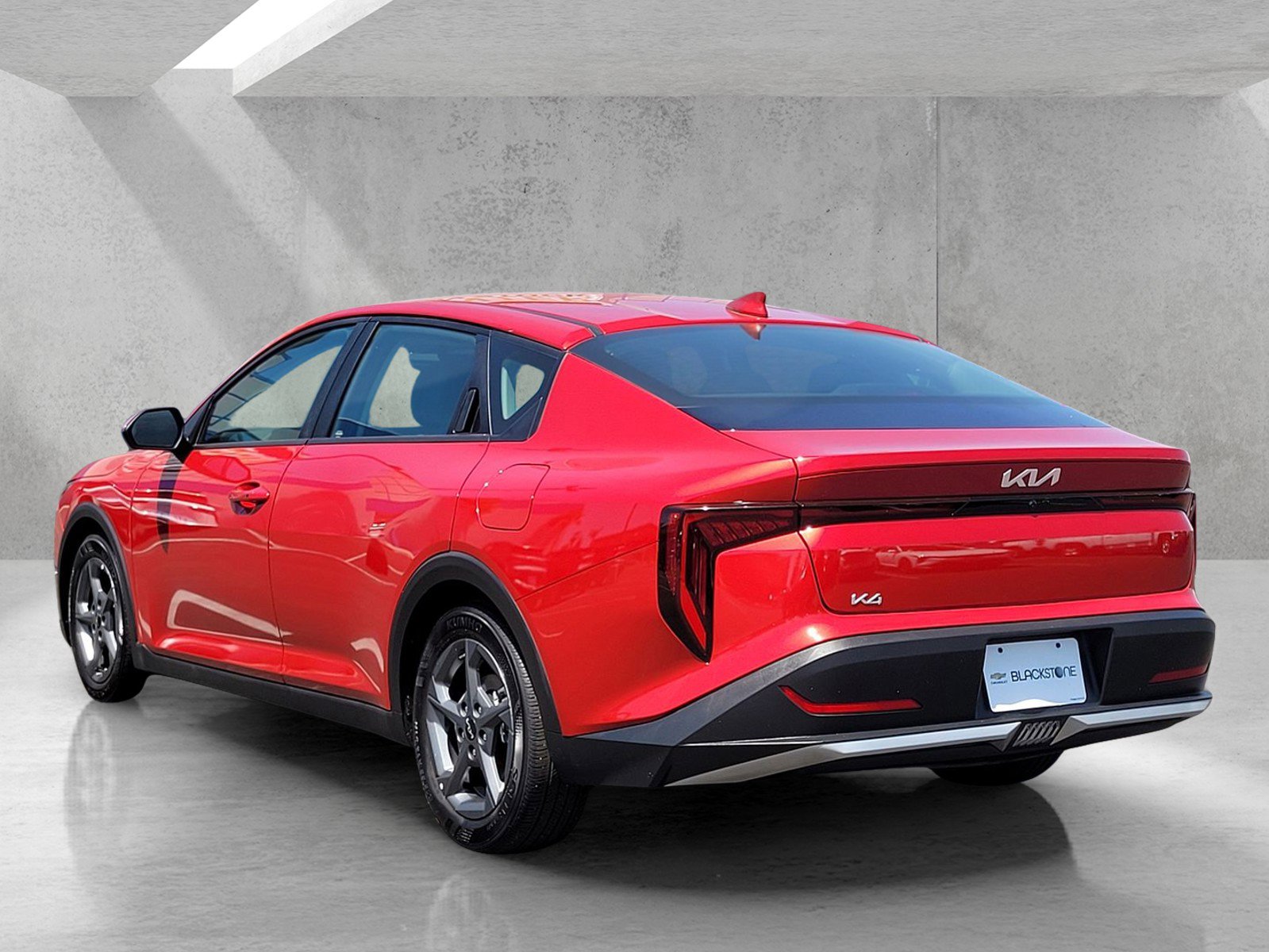 Used 2025 Kia K4 LXS FWD image 6
