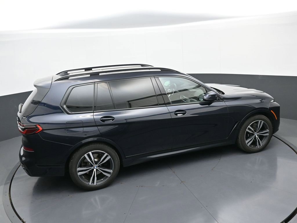 Used 2025 BMW X7 xDrive40i w/ M Sport Package image 38
