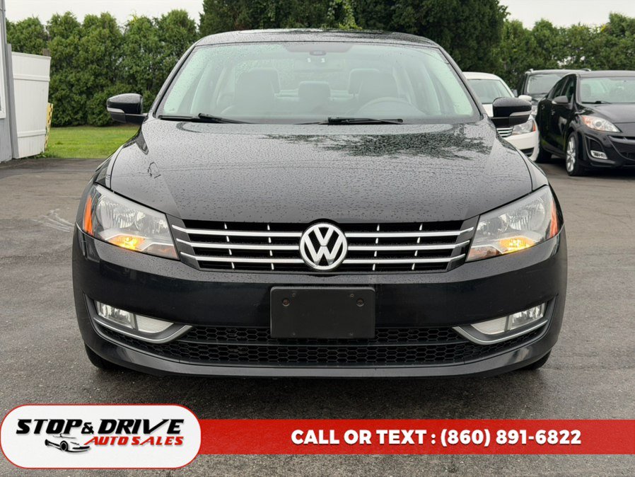 Used 2015 Volkswagen Passat 1.8T SEL Premium FWD image 2