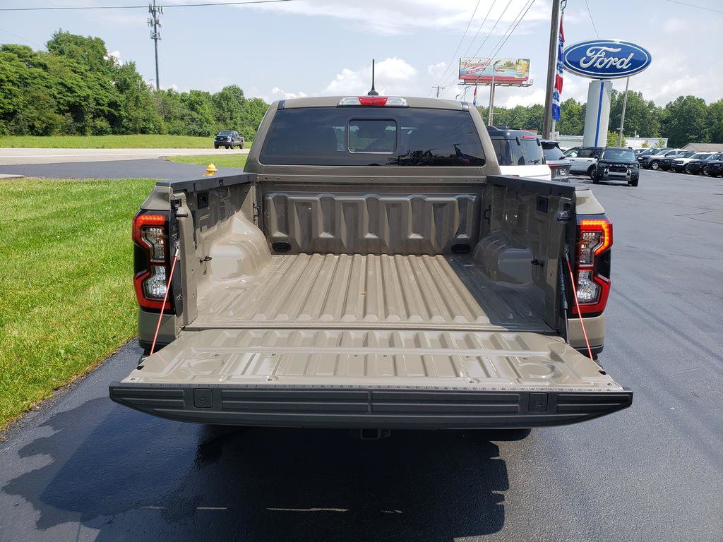 New 2026 Ford Ranger Lariat w/ Black Appearance Package AWD/4WD image 5
