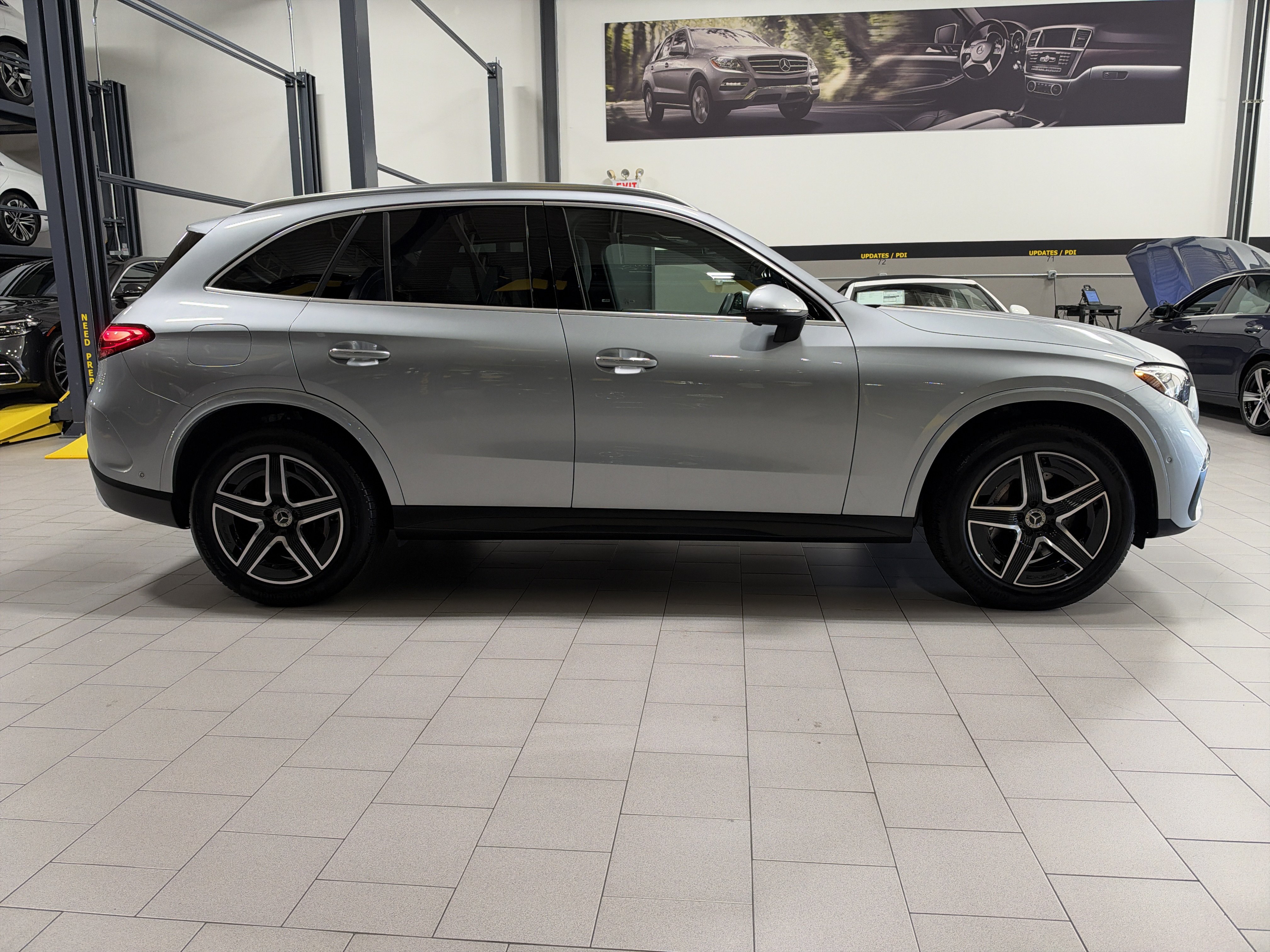 Certified 2025 Mercedes-Benz GLC 350e 4MATIC image 6