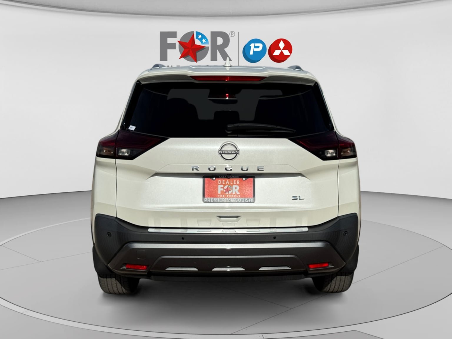 Used 2023 Nissan Rogue SL w/ SL Premium Package FWD image 4