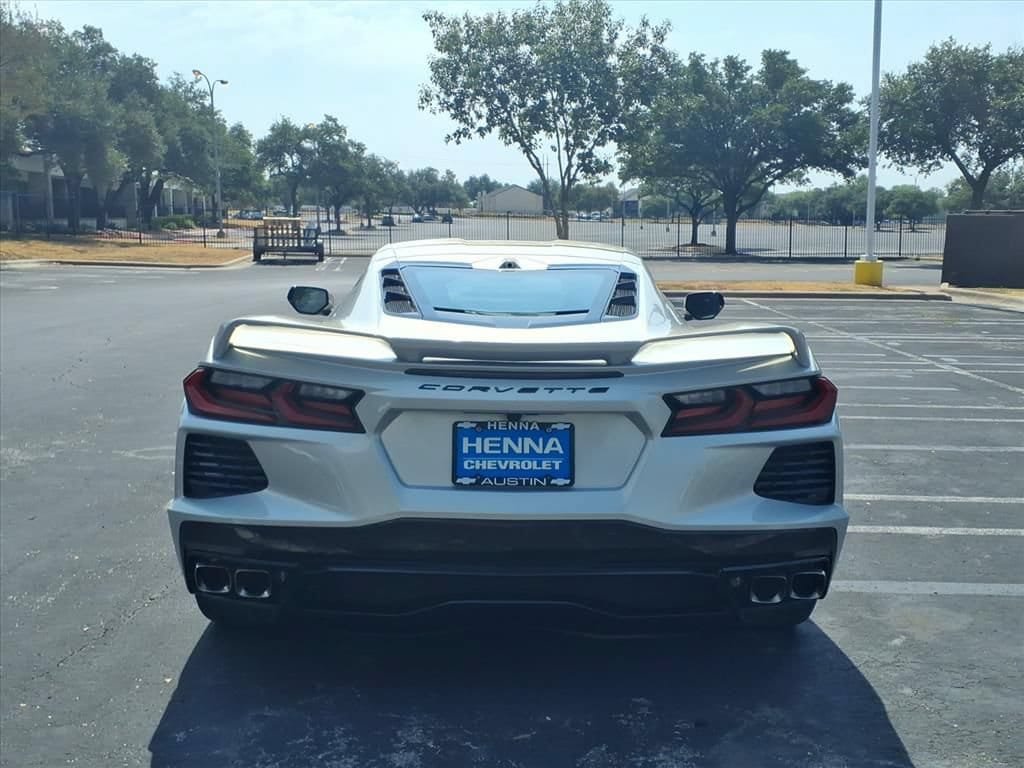 Used 2021 Chevrolet Corvette Stingray Preferred Cpe w/ Z51 Performance Package RWD image 7