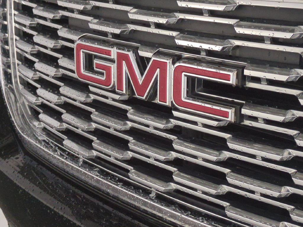 Used 2019 GMC Yukon Denali w/ Denali Ultimate Package AWD/4WD image 15