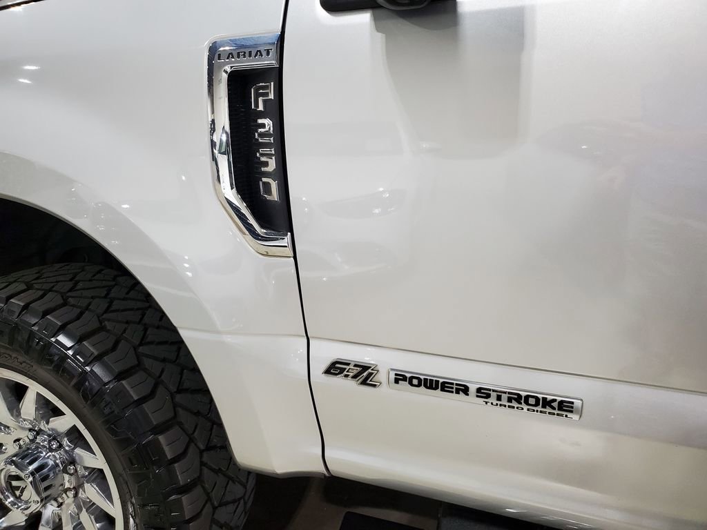 Used 2019 Ford F250 Lariat w/ Lariat Ultimate Package image 45
