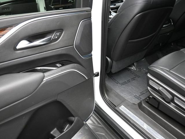 Used 2021 Cadillac Escalade ESV Luxury image 19