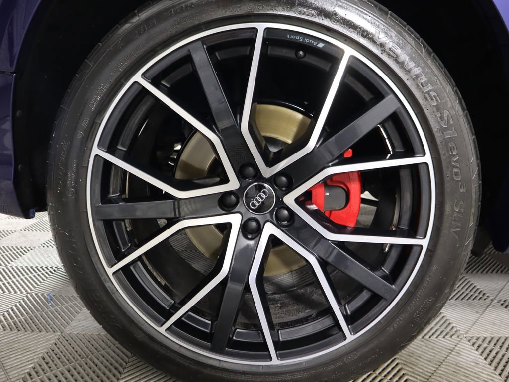 Used 2020 Audi Q8 Premium Plus image 34