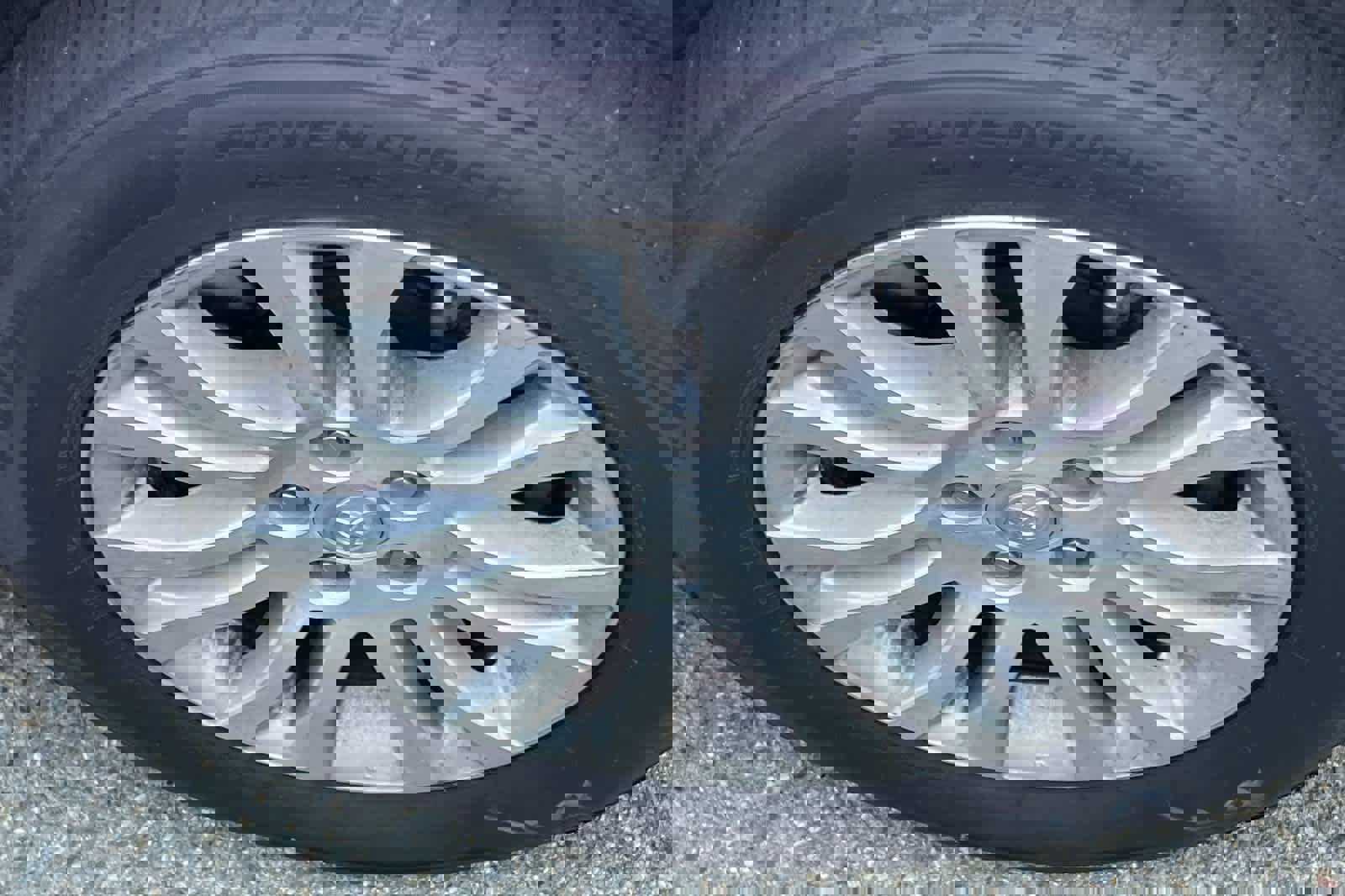 Used 2015 Toyota Sienna XLE image 15