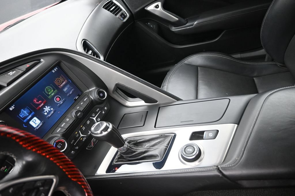 Used 2015 Chevrolet Corvette Stingray Convertible w/ 3LT Preferred Equipment Group RWD image 15