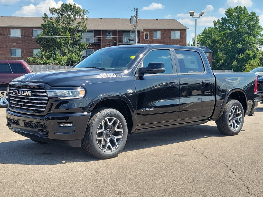 New 2027 RAM 1500 Laramie w/ Laramie Preferred Package AWD/4WD image 2
