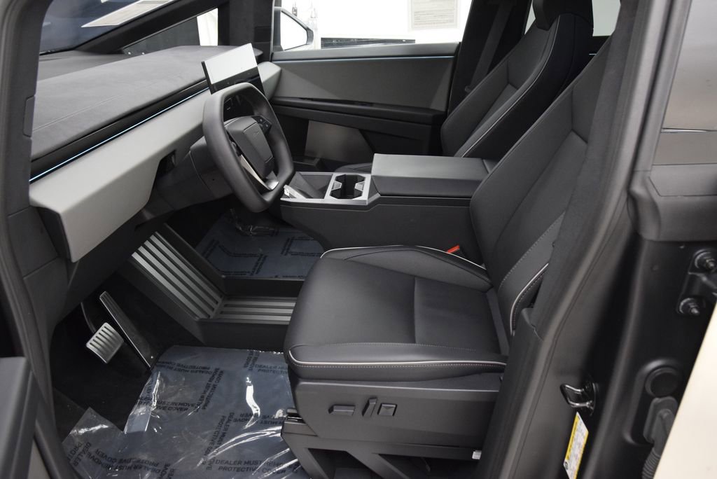 Used 2025 Tesla Cybertruck Cyberbeast image 18