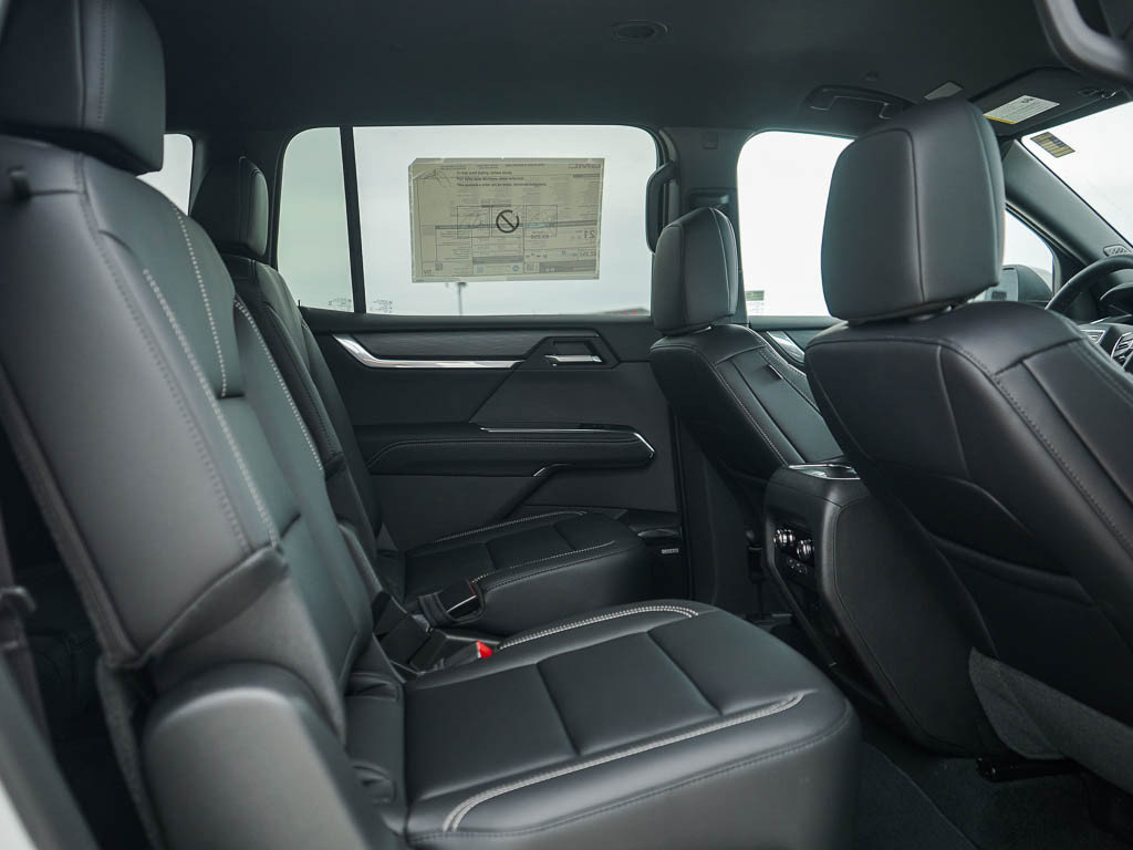 New 2026 GMC Acadia Elevation w/ Black Edition AWD/4WD image 13