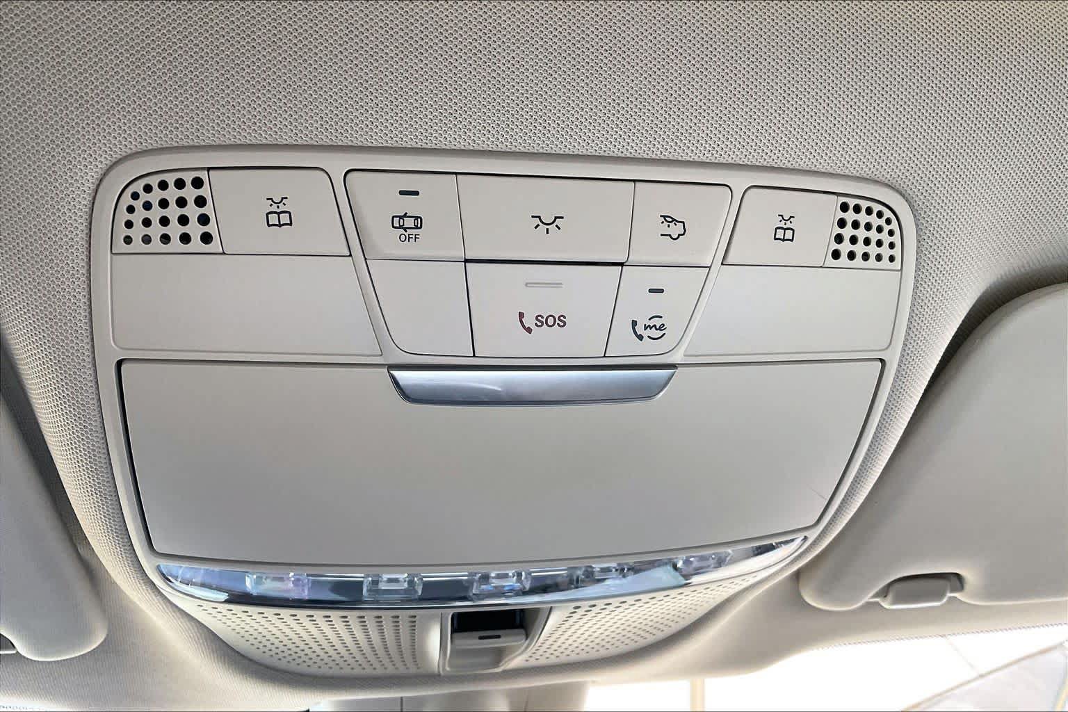 Used 2020 Mercedes-Benz GLC 300 image 33