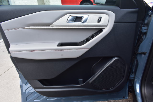New 2026 Ford Explorer Active w/ Active Comfort Package AWD/4WD image 18