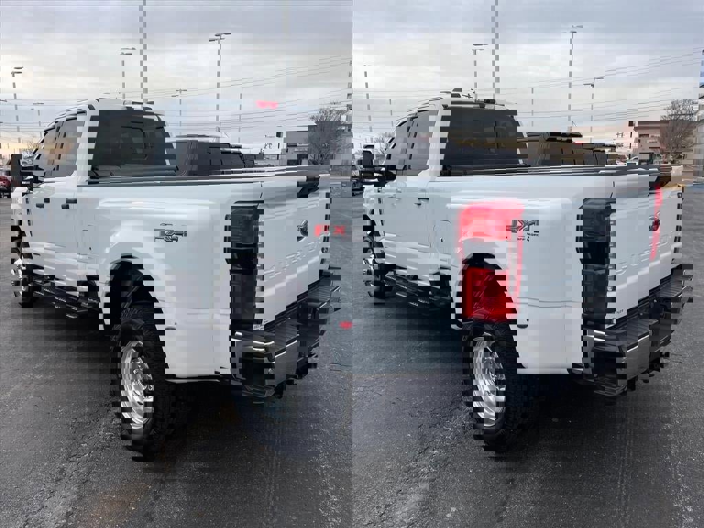 Used 2024 Ford F350 XL w/ 360-Degree Camera Package image 5