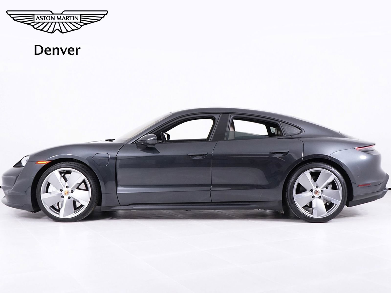 Used 2020 Porsche Taycan Turbo image 2