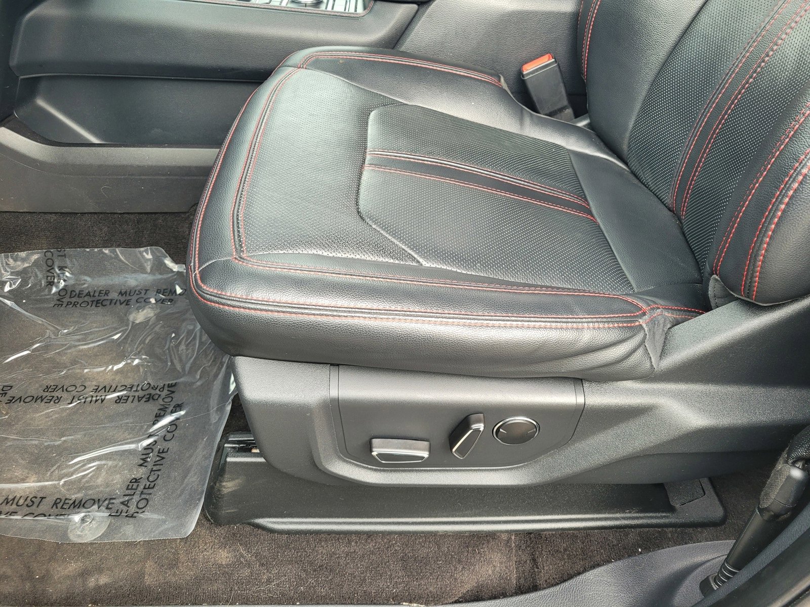 Used 2022 Ford Expedition Max Limited image 23