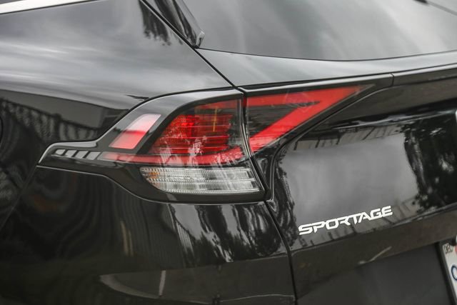 Used 2023 Kia Sportage EX image 11