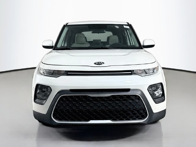Used 2021 Kia Soul LX FWD image 2