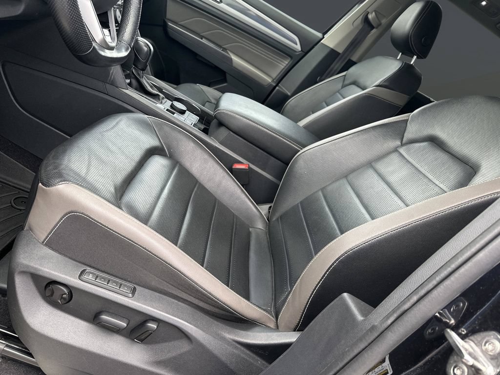 Used 2022 Volkswagen Atlas SEL Premium AWD/4WD image 11