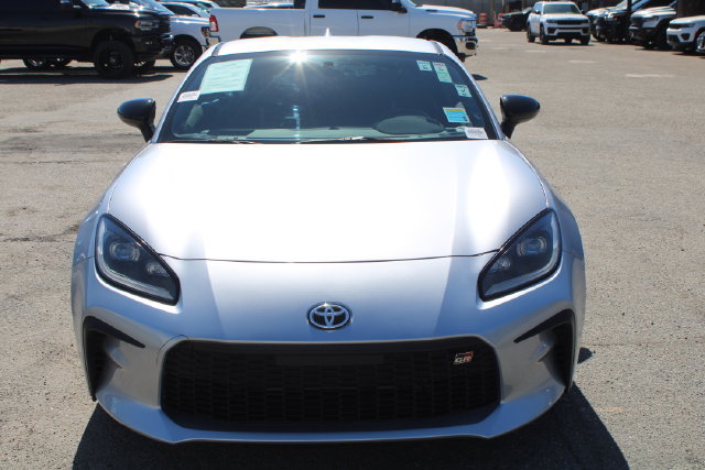 Used 2023 Toyota GR86 Premium RWD image 2