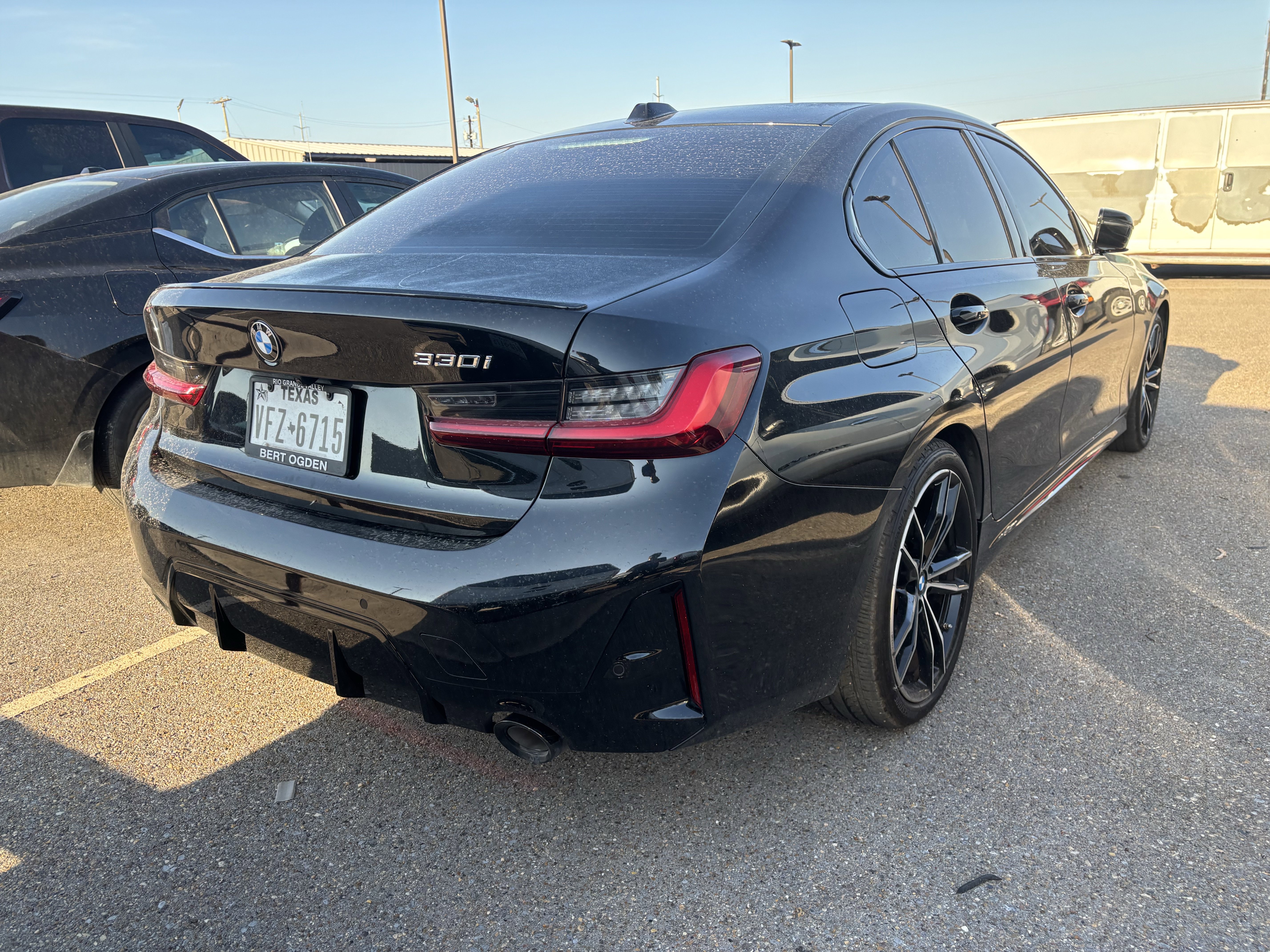 Used 2024 BMW 330i Sedan w/ M Sport Package image 8