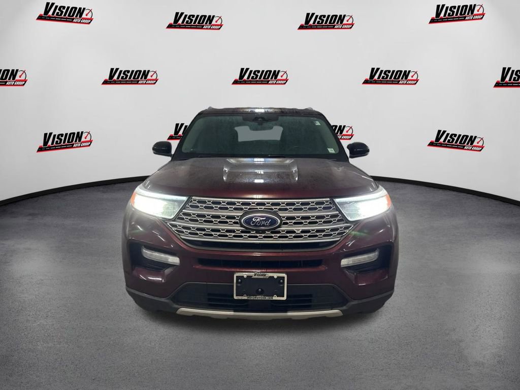 Used 2022 Ford Explorer Limited w/ Equipment Group 301A image 2