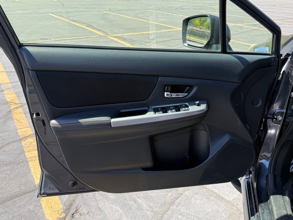 Used 2016 Subaru Crosstrek 2.0i Premium AWD/4WD image 9