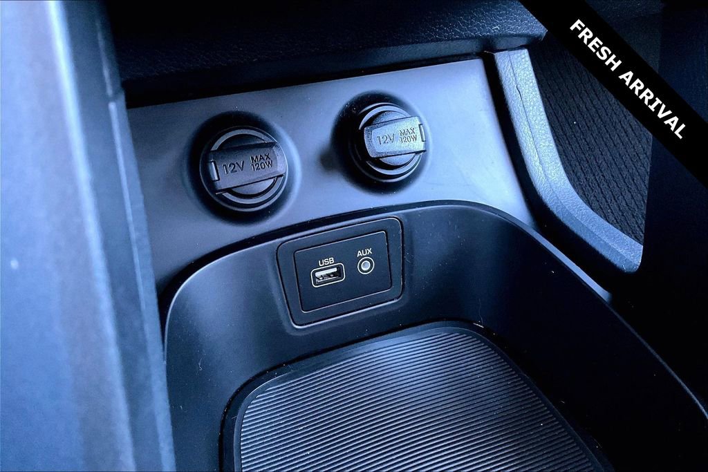 Used 2018 Hyundai Santa Fe Sport w/ 2.4L Value Package 02 image 15