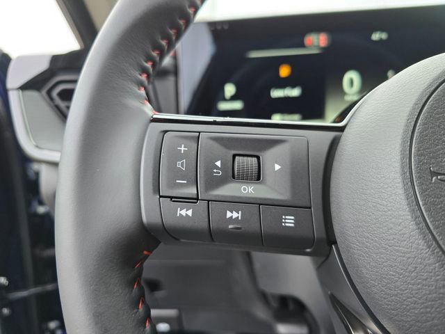 New 2026 Nissan Kicks SR w/ Cold Weather Package image 19