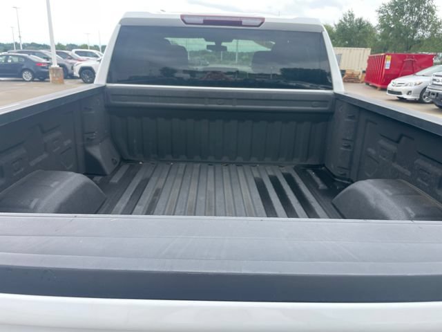 Used 2020 Chevrolet Silverado 1500 Custom w/ Custom Value Package AWD/4WD image 32