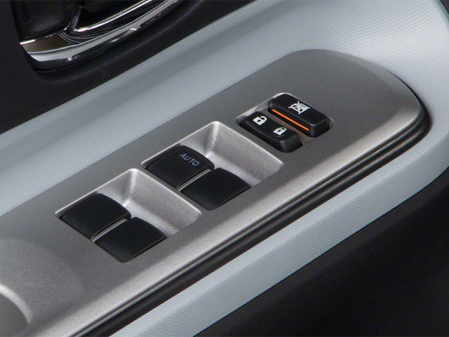 Used 2012 Toyota Prius C One image 18