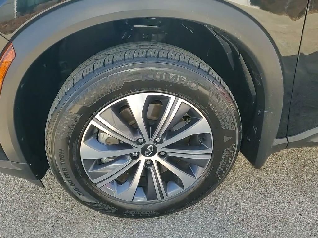 Used 2025 INFINITI QX60 Pure image 16