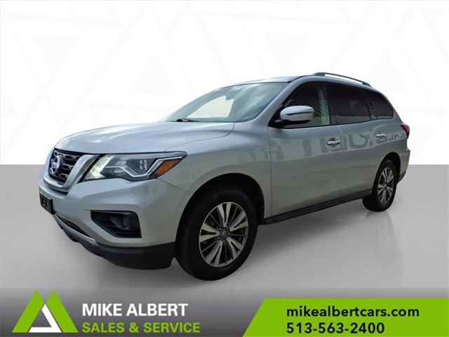 Used 2020 Nissan Pathfinder S image 3