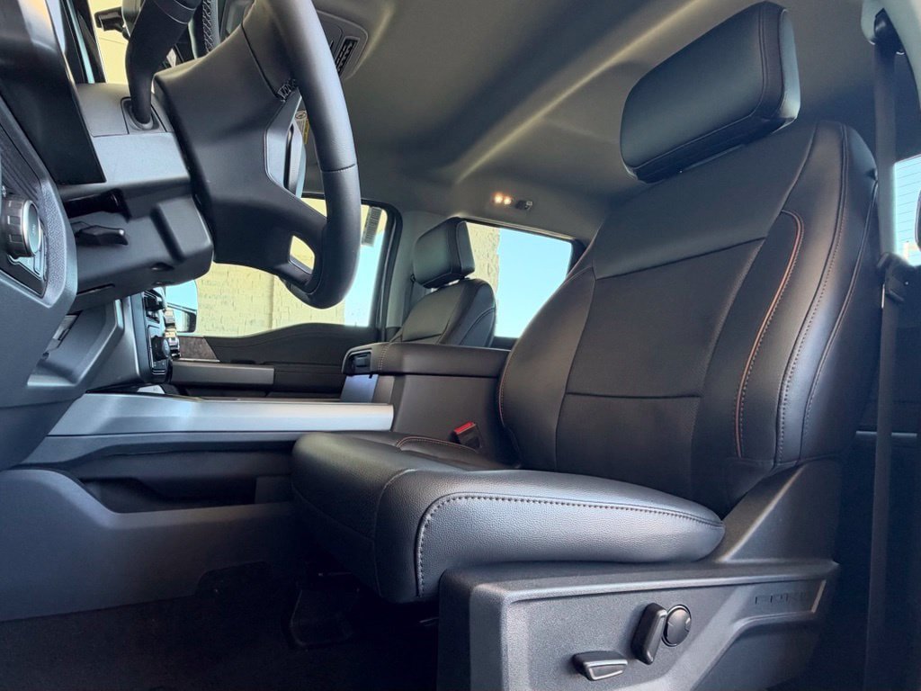 New 2027 Ford F250 Lariat w/ FX4 Off-Road Package AWD/4WD image 3
