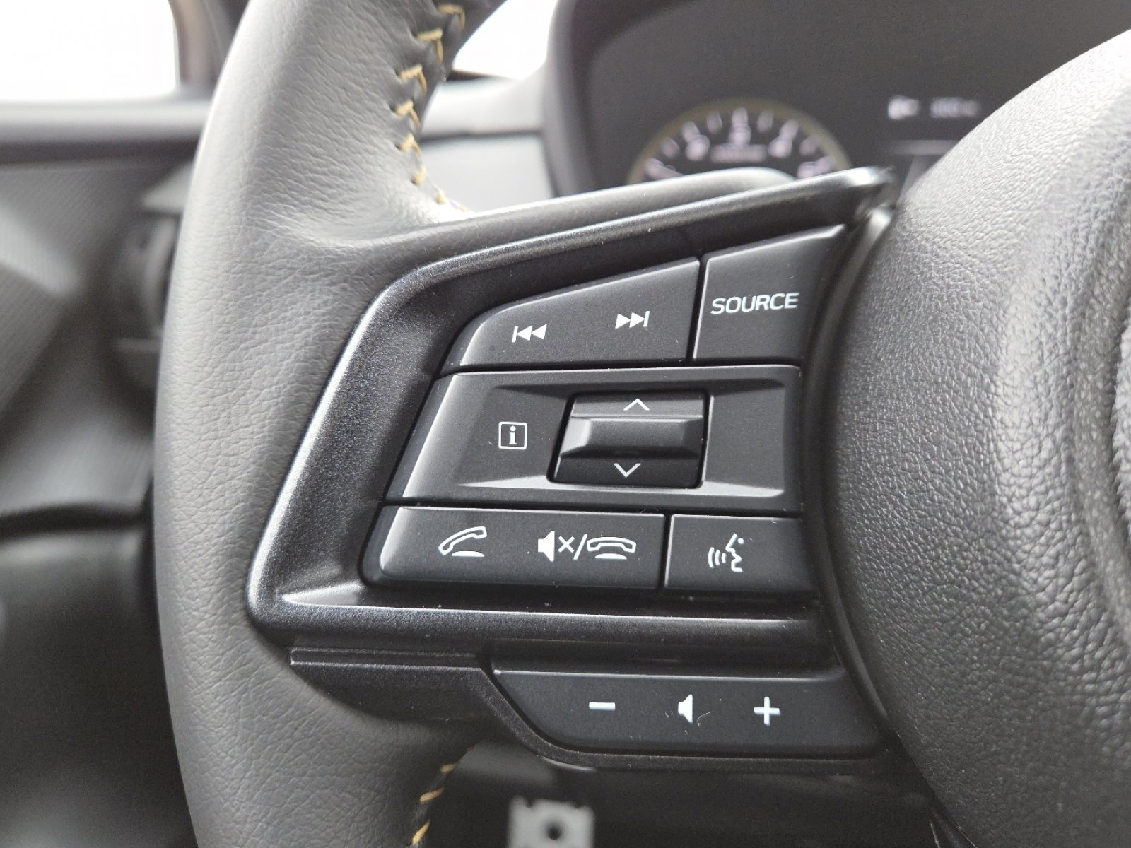 Used 2024 Subaru Crosstrek 2.5i Sport w/ Popular Package #3A image 32