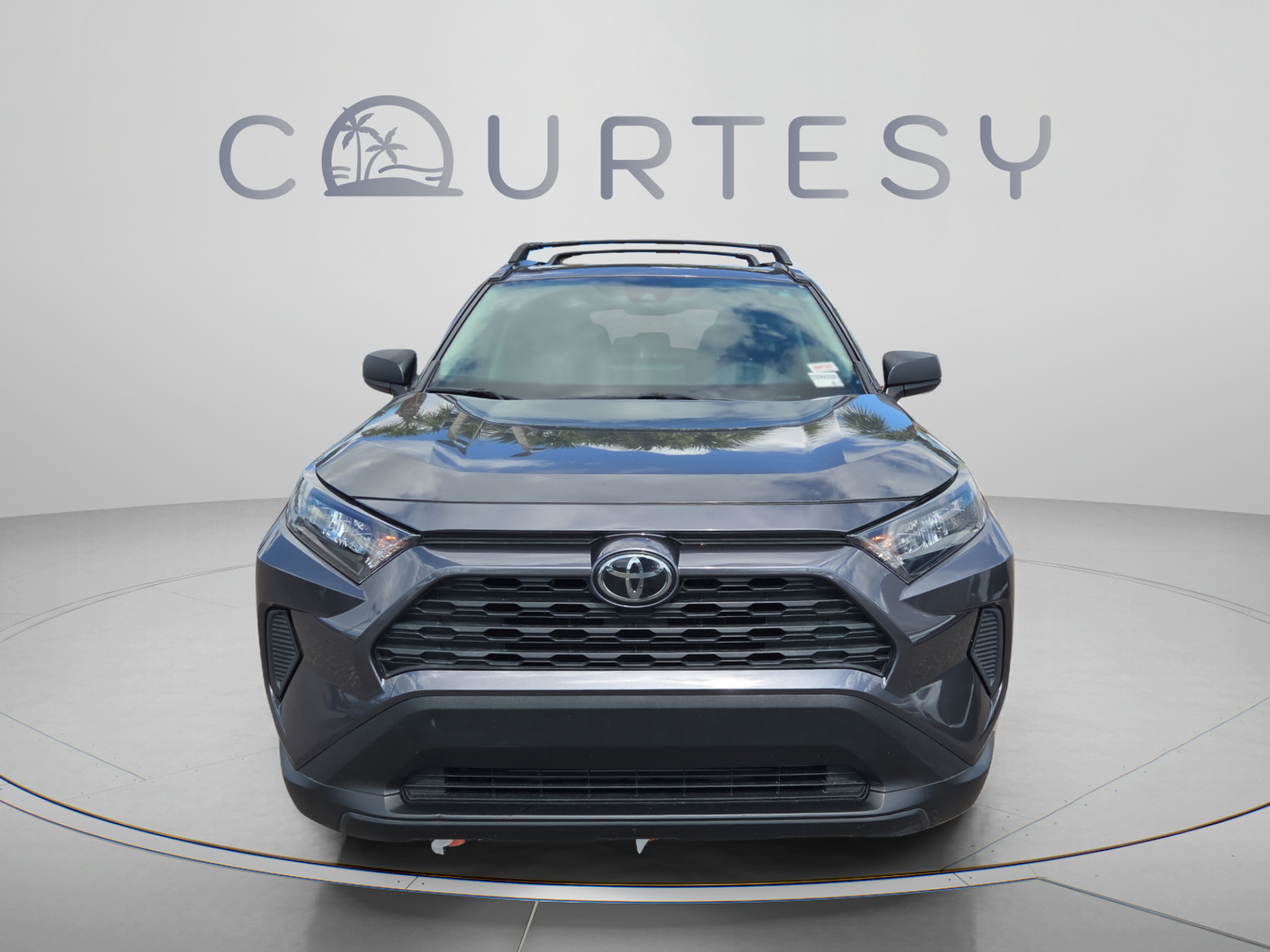 Used 2019 Toyota RAV4 LE FWD image 8