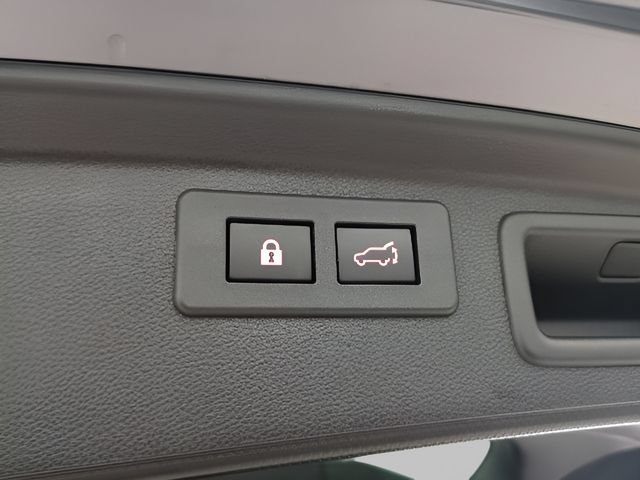 Used 2020 Subaru Forester Limited AWD/4WD image 17