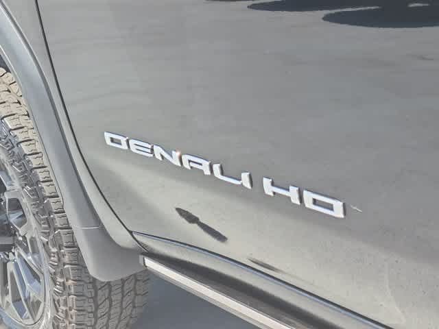 Used 2025 GMC Sierra 2500 Denali AWD/4WD image 12