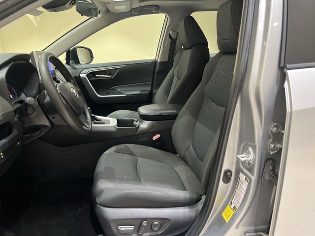 Used 2023 Toyota RAV4 XLE w/ Convenience Package FWD image 19